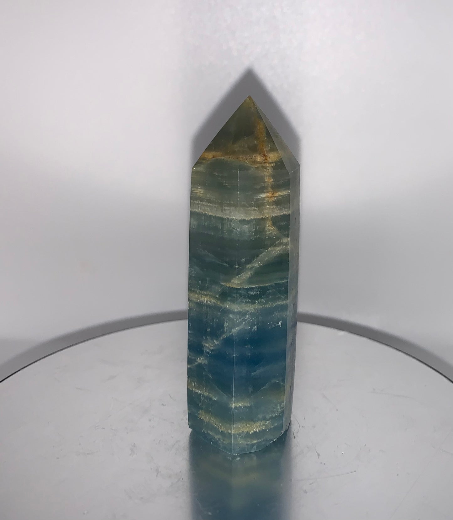 Blue Onyx Tower 33A