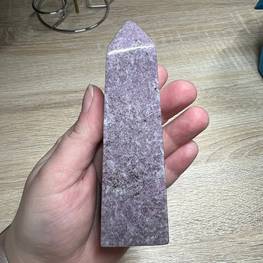 Lepidolite Tower 40B