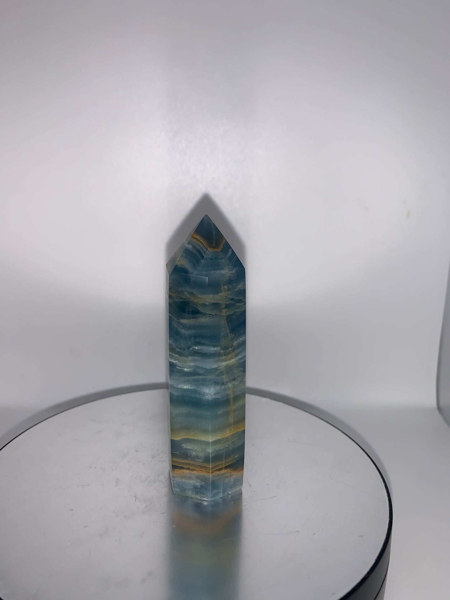 Blue Onyx Tower 35B