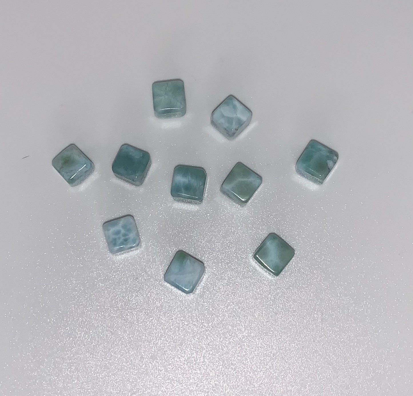 Larimar Mini Cube