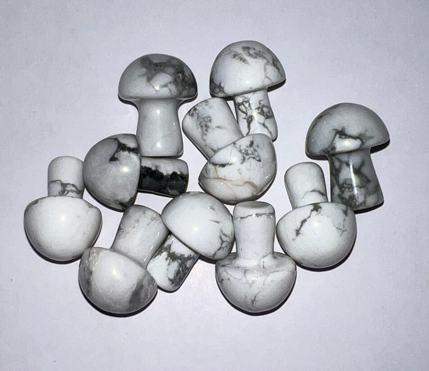 Howlite Mini Mushroom