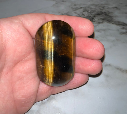 Tiger’s Eye Palm Stone 14B