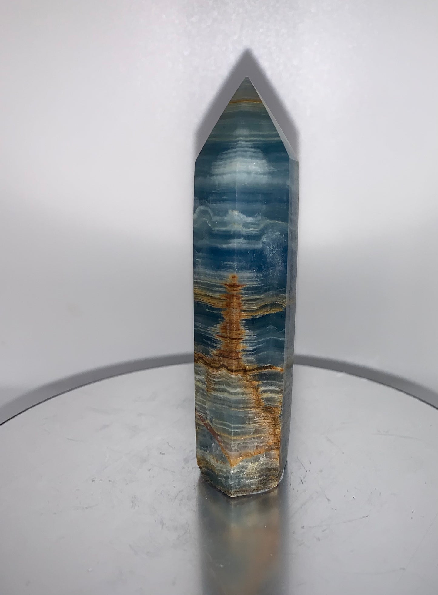 Blue Onyx Tower 30B